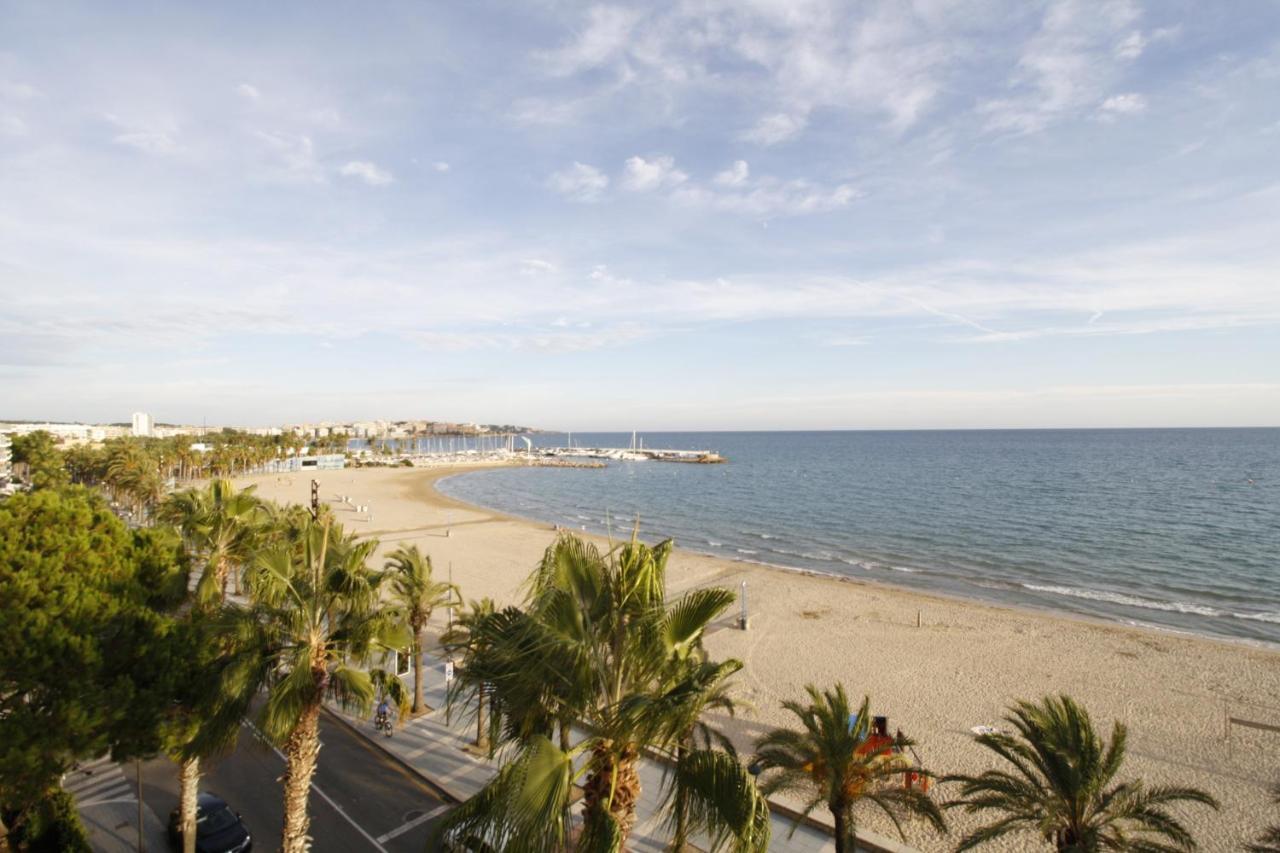 Apartamento Para 8 Sobre El Mar Leilighet Salou Eksteriør bilde